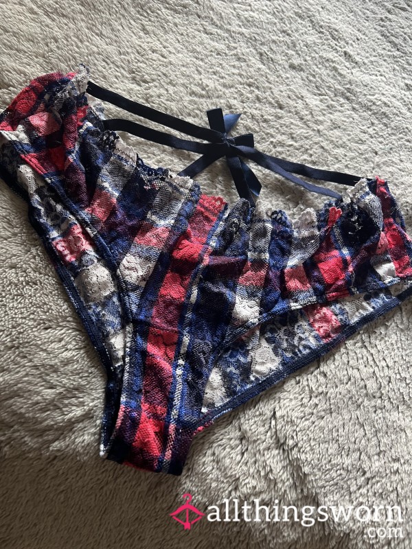 Red, White And Blue Lace Panties With Bow On The Bu*t