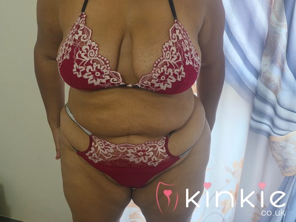 Red & White Flor*l Lingerie Set