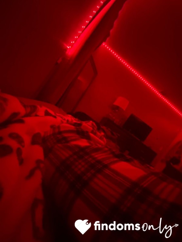 RedLight—Goodnight 🚨