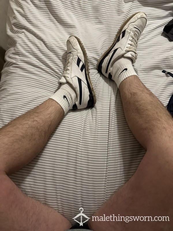 C*m Soaked Reebok Cla**ics Well Worn