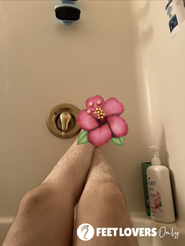 Relaxing Hot Water Bath Time