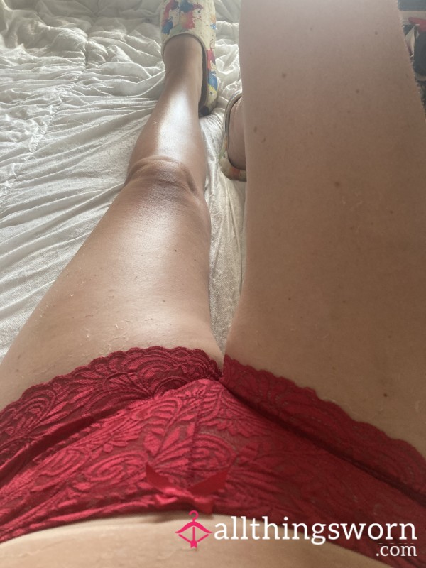 Relaxing On Bed Who Wants To Join Me 💦