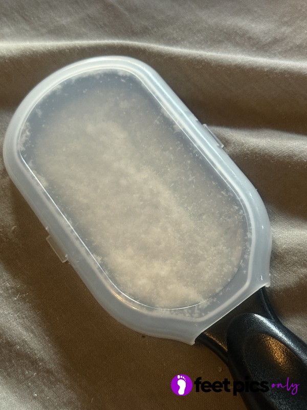 Removing Foot Dust ✨