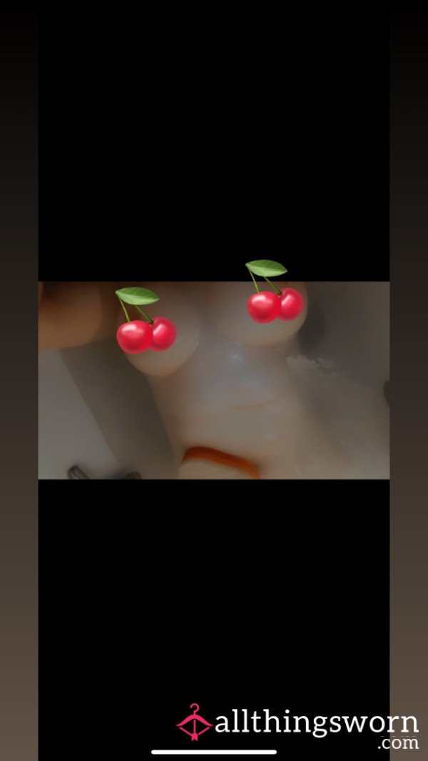 Reveal The Video To See Some 🍒 In The Bath🧼