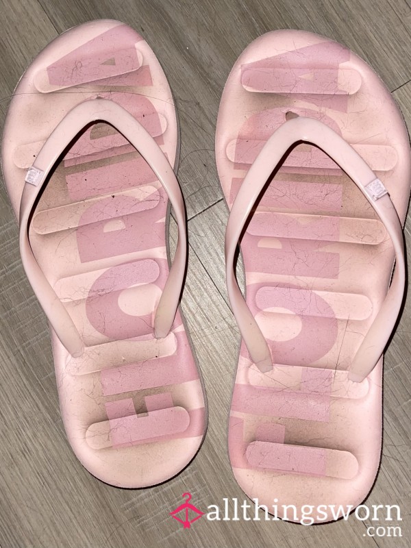 Ribbed Flip Flops