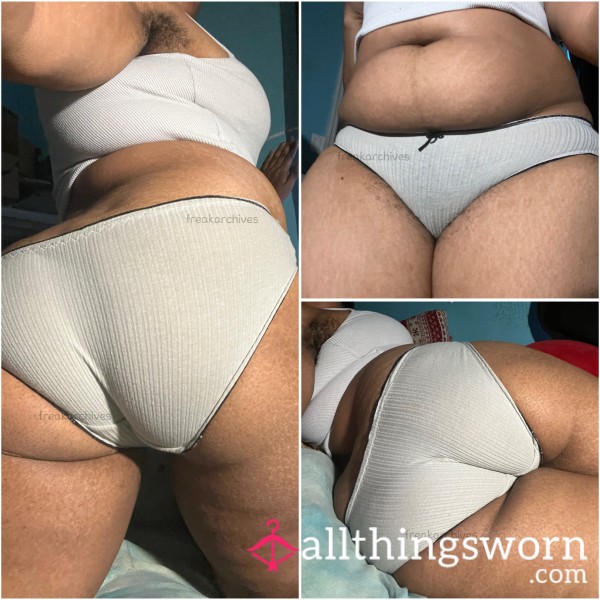 Ribbed Frilly White Panties