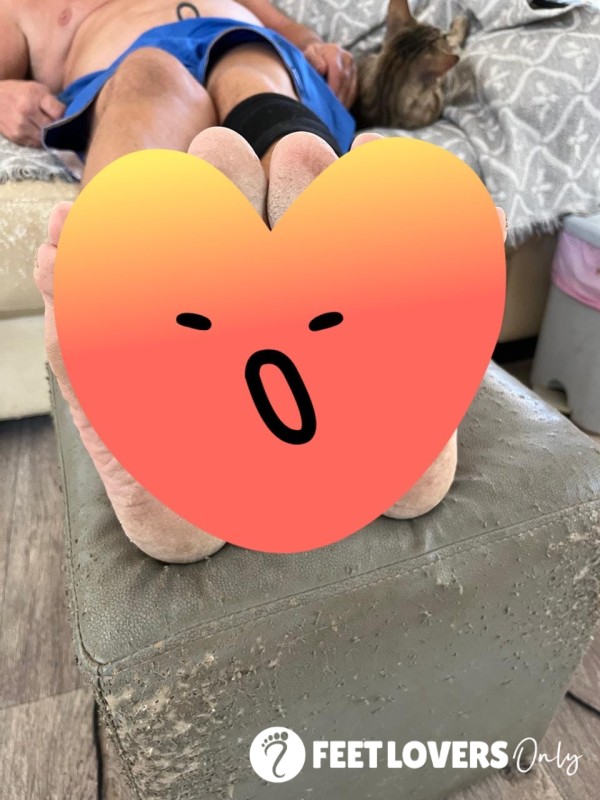 Dirty Bare Feet