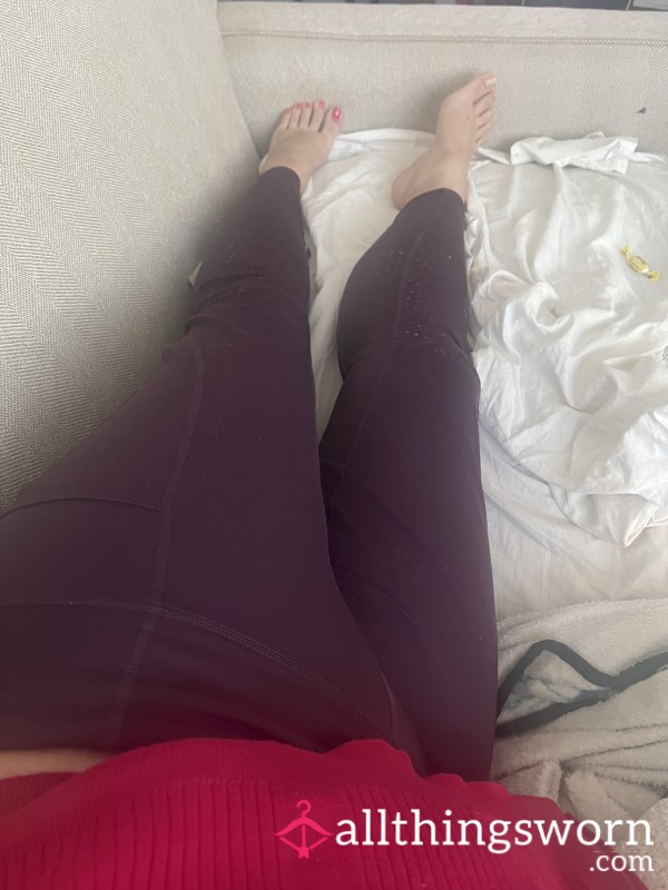 Tight Purple Leggings