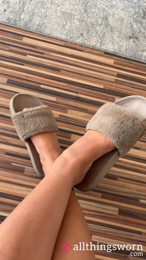 Rogue Fluff Sliders – Dirty Look, Dominant Feel
