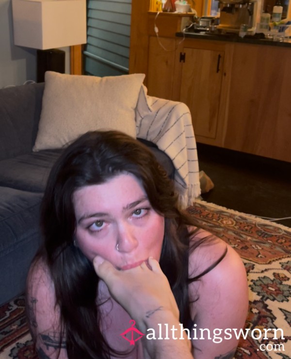 Roommate F**ks My Throat With Her Foot 😵‍💫