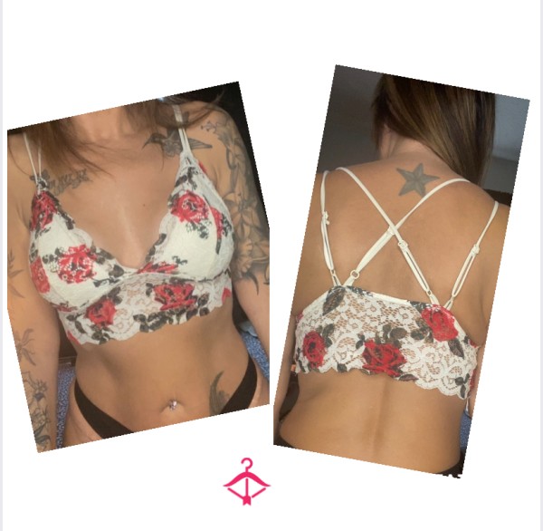 Rue 21 S**y Rose Lace Bralette