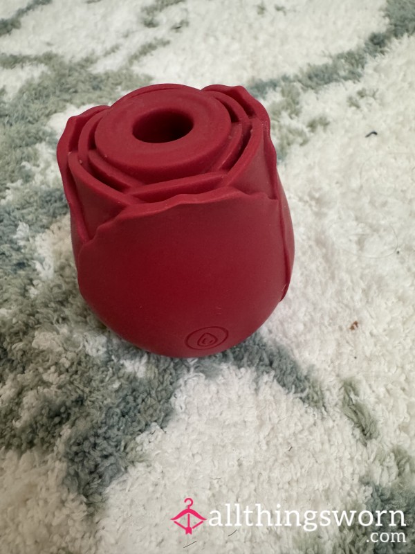 Rose Clit Sucker S** Toy