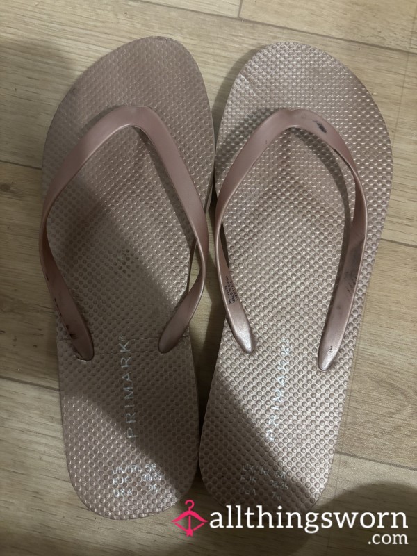 Rose Gold Flip Flops Size 5