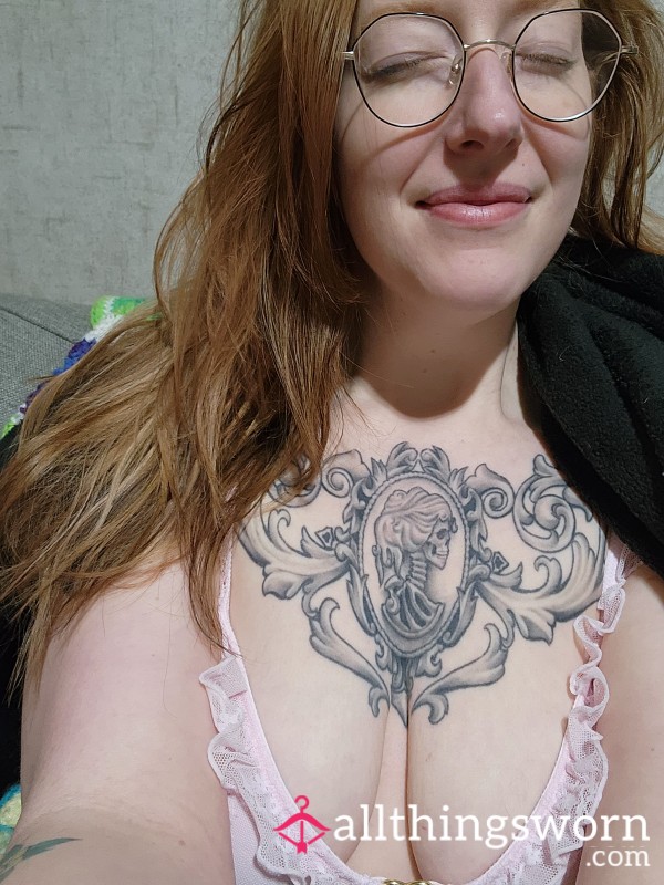 Rubbing Lotion Into My Tits For 1 Min