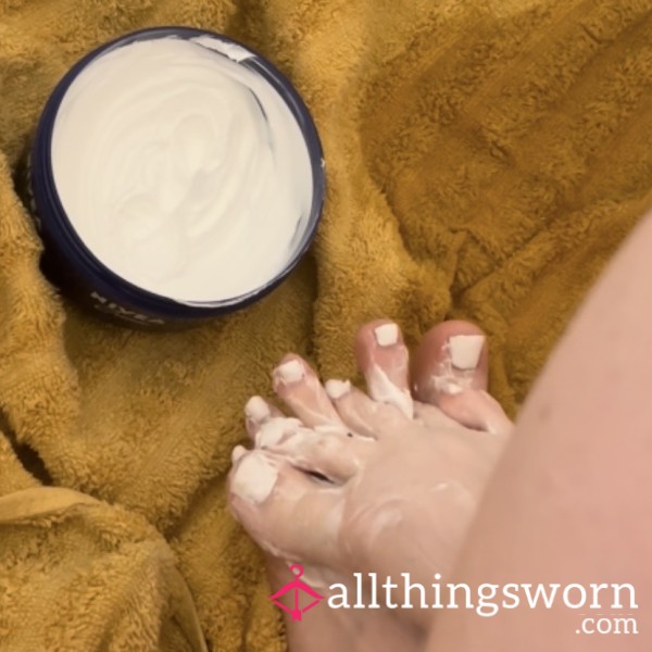 Rubbing Thick Cream All Over My Pedicured Feet - $5 For A Close-Up And Clear Audio Experience! - Lifetime Drive Access Available