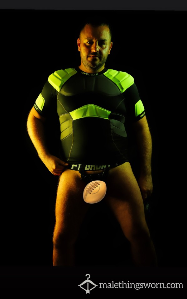 Rugby Kit  C*m 11 Minutes