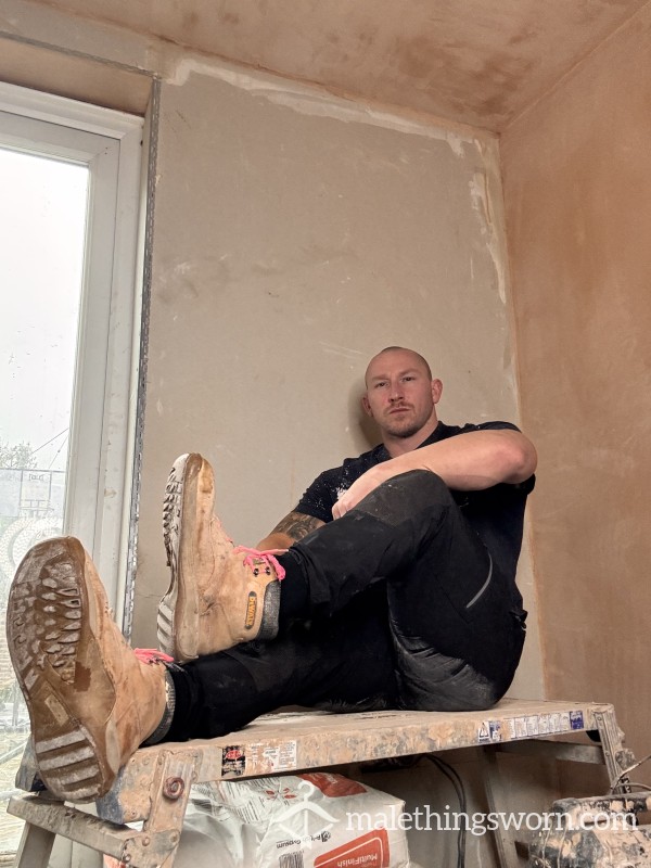 Ruined, Well Worn, Smelly, Work-boots