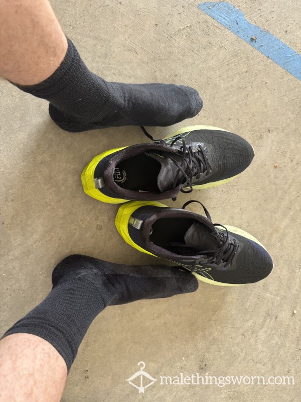 Running Shoes