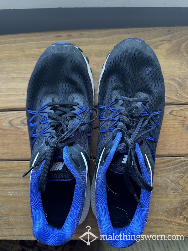 Running Shoes