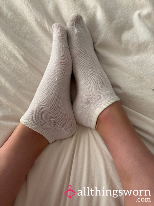 Running Socks Worn By Nurse / Jogging