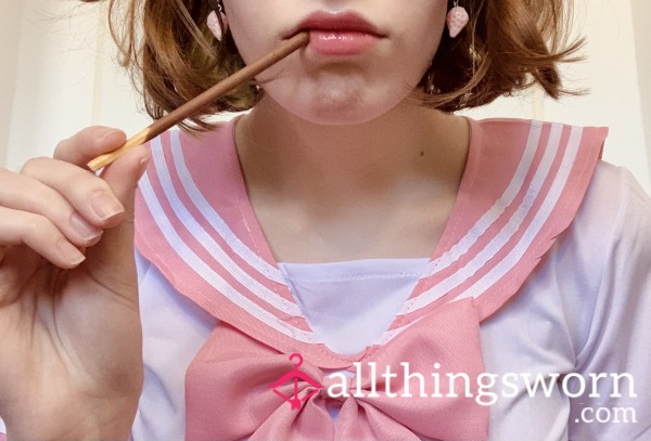 Sailor Girl Throwback: Upskirt Flirts & Kawaii Accessories 💕