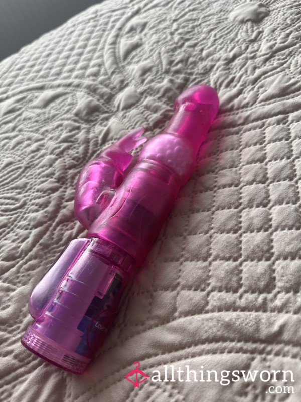 SALE — Battery Pink Rabbit Di**o 😱