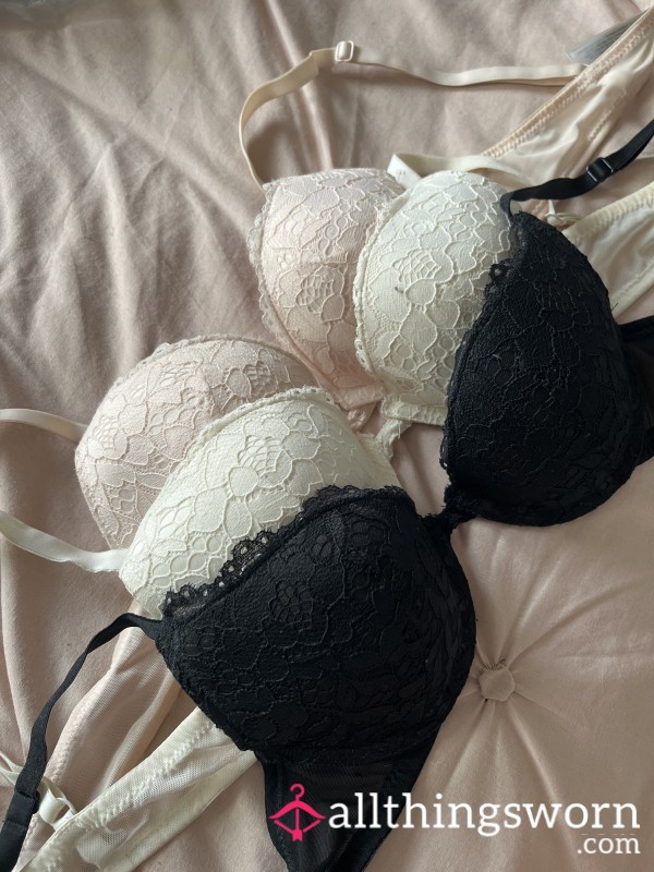Old Bras👀🙈