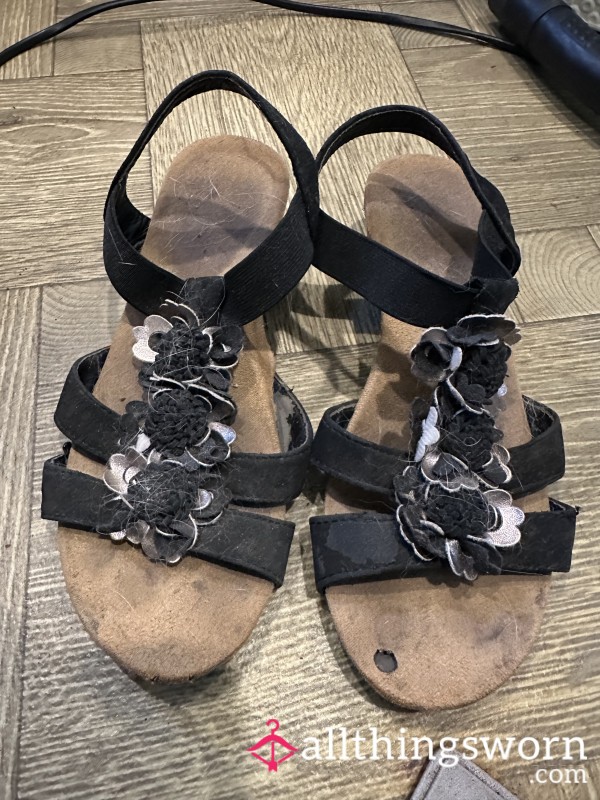 Sandals - Make Me An Offer!