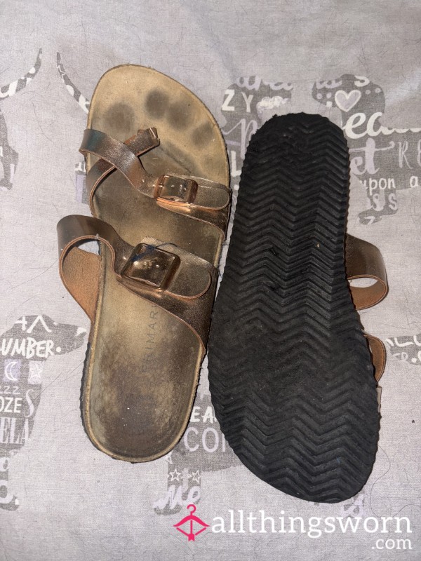Sandals/ Slider