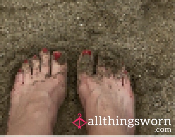 Sandy Feet 🦶🏼