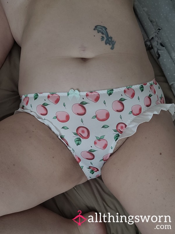 Satin Knickers With Peaches On