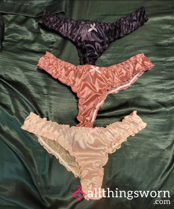 Satin With Black Lace Panties⭐️