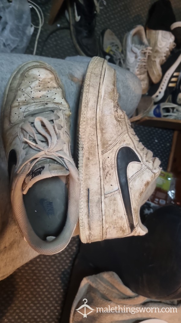 Scally Lads Stinky Af1