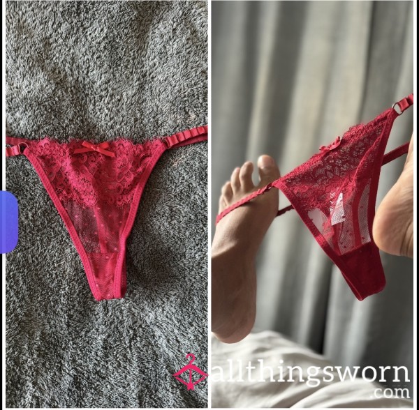 Scarlet Lace Allure Thong🥵