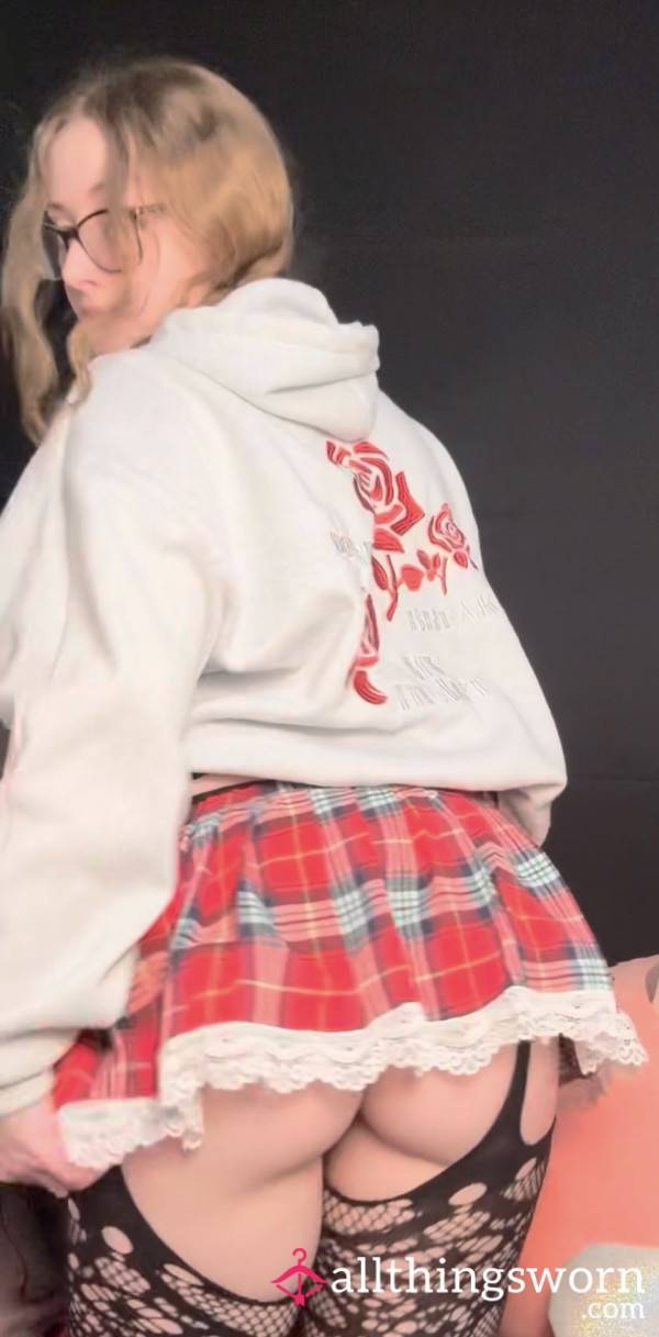 Schoolgirl Strip And Pu**y Play 8min