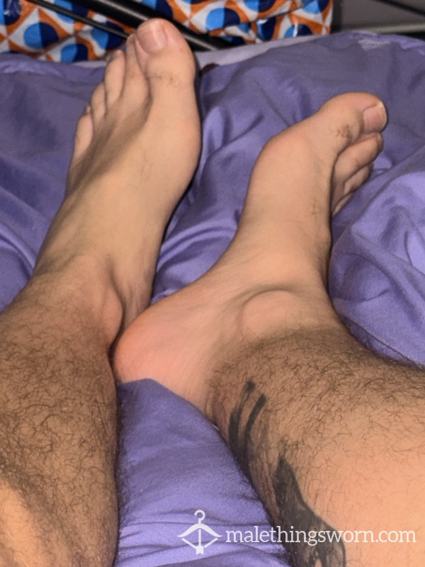 Scraping Feet For Foot Dust 🦶