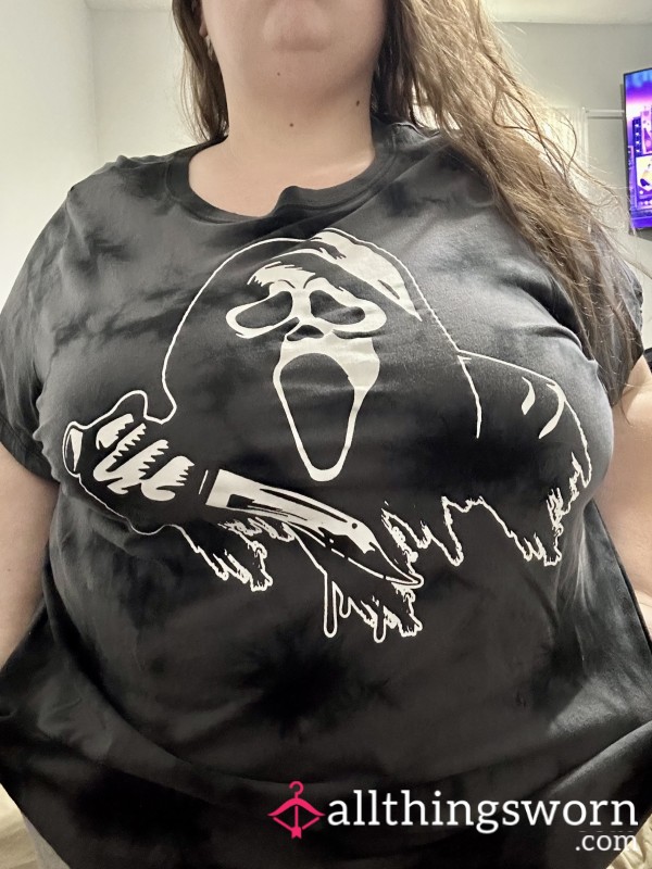 ~SCREAM BLACK & GREY TIE DYE HALLOWEEN GRAPHIC T-SHIRT~