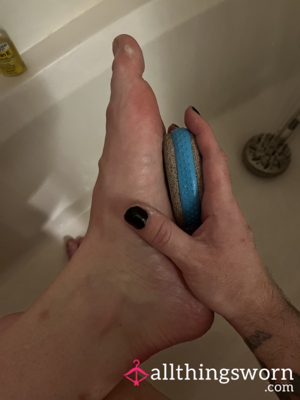 Scrub My Feet