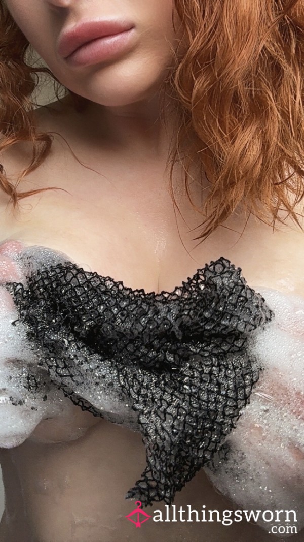 Scrub & Slay, The Net Sponge That Gets A Little Handsy