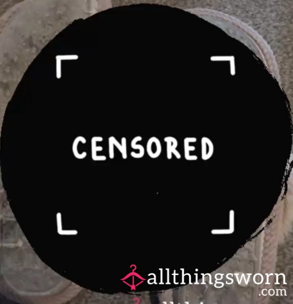 🔓 2 Picture Well Worn Soles