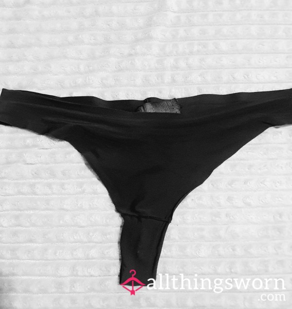 Seamless Black Thongs