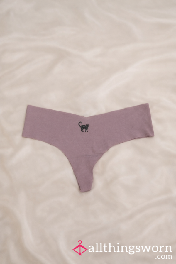 Seamless 🐈‍⬛ Thong (48hrs)