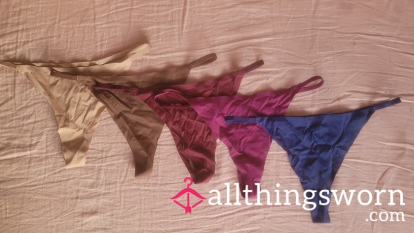 Seamless Thongs