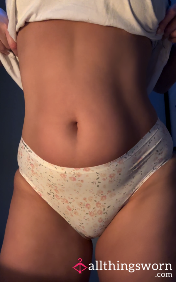 Second-Skin Luxury Panties Soft-touch, Patterned Full-back Panties. Premium Quality. Naturally Worn For 24 Hours For An Intimate Finish.