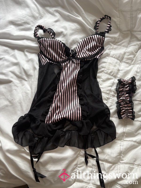 Seductive Black And Pink Basque With Garter And Suspenders, Intimately Worn Set, Worn With Love ❤️