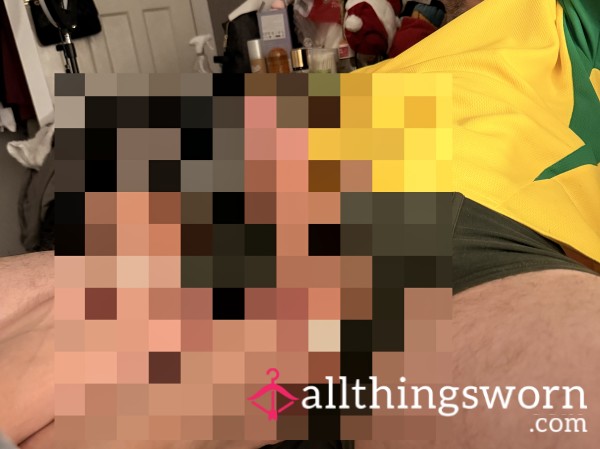 See Me Playing With 7.5 Inch D*ck With My Feet 👣