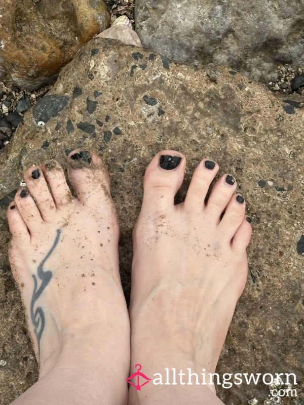 See My Beautiful Tattood Feet