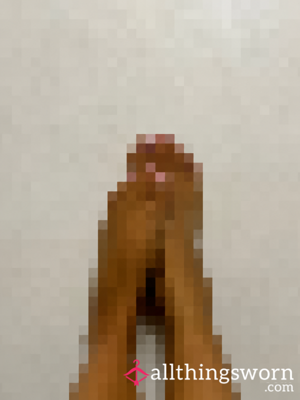 See What Feet Are In The Socks 😏