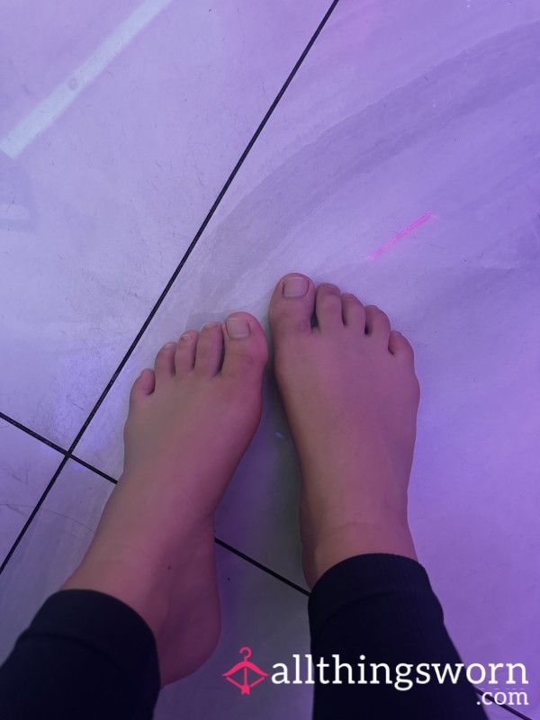 Seeking Feet Pics +others