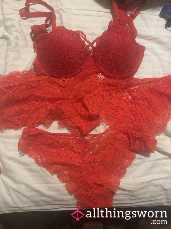 Selection Of S**y Red Panties/bra! 💋